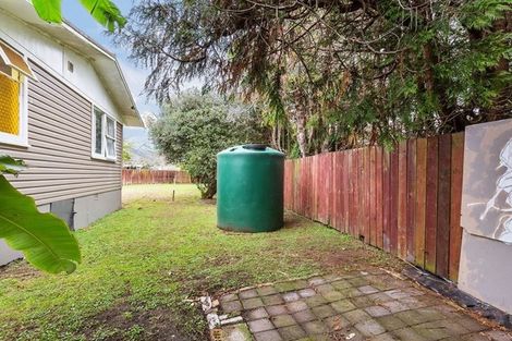 Photo of property in 66 Pinedale Place, Henderson, Auckland, 0610