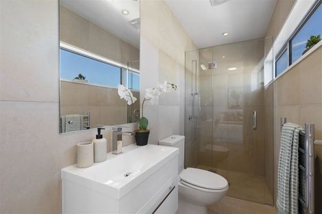 Photo of property in 9/22 Esplanade, Sumner, Christchurch, 8081