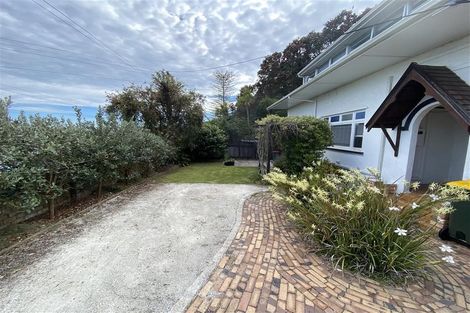 Photo of property in 36 Rangatira Road, Birkenhead, Auckland, 0626