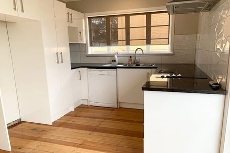 Photo of property in 383 West Coast Road, Glen Eden, Auckland, 0602