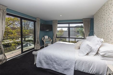 Photo of property in 2 Country Place, Burwood, Christchurch, 8083