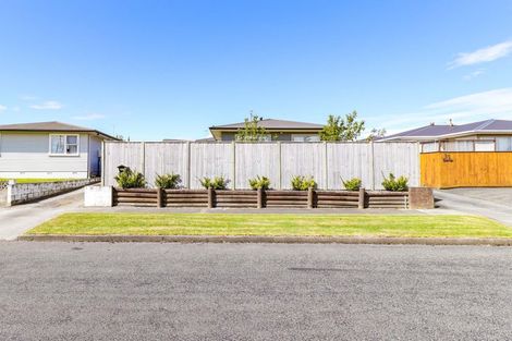 Photo of property in 31 Karamea Crescent, Kelvin Grove, Palmerston North, 4414