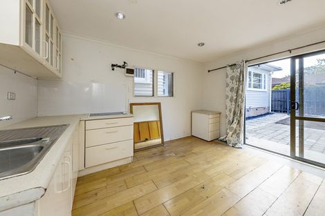 Photo of property in 15 Landscape Road, Papatoetoe, Auckland, 2025