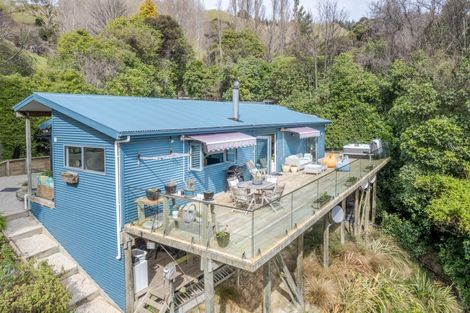 Photo of property in 28 Onuku Road, Akaroa, 7520