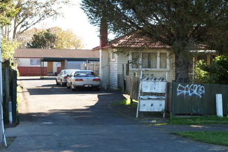 Photo of property in 36a Driver Road, Mangere East, Auckland, 2024