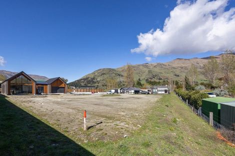 Photo of property in 15 Kamana Rise, Wanaka, 9382