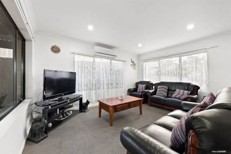 Photo of property in 5a Cartmel Avenue, Massey, Auckland, 0614