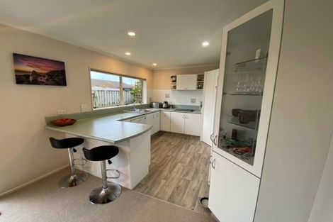 Photo of property in 11 Denny Hulme Drive, Mount Maunganui, 3116