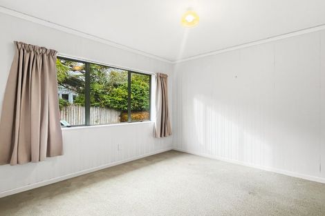 Photo of property in 2 The Glen, Hokowhitu, Palmerston North, 4410