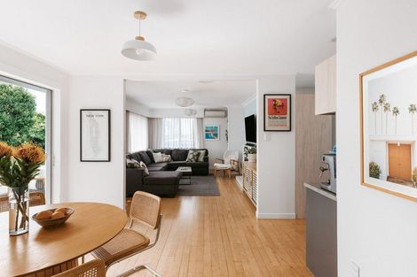 Photo of property in 13 Tupaea Place, Otumoetai, Tauranga, 3110