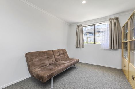 Photo of property in 10 Ballintoy Park Drive, Welcome Bay, Tauranga, 3175