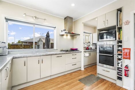 Photo of property in 12 Gordon Street, Hillcrest, Hamilton, 3216