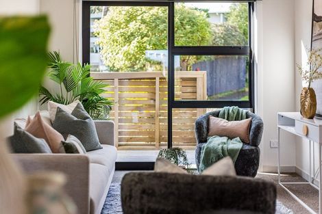 Photo of property in 11a Barberry Grove, Maungaraki, Lower Hutt, 5010