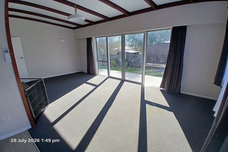 Photo of property in 5a Rennell Street, Frankleigh Park, New Plymouth, 4310