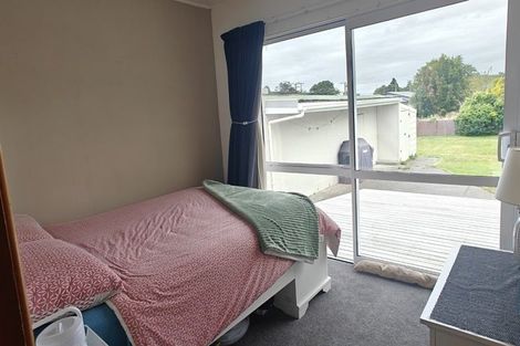Photo of property in 70 Cargill Street, Waikiwi, Invercargill, 9810