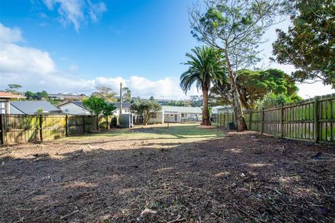 Photo of property in 68 Vodanovich Road, Te Atatu South, Auckland, 0610