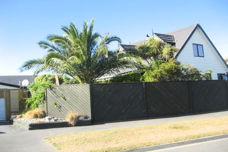 Photo of property in 7 Mermaid Place, Southshore, Christchurch, 8062