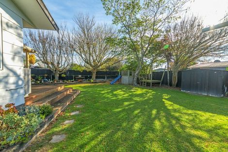 Photo of property in 10 Ashton Place, Highbury, Palmerston North, 4412