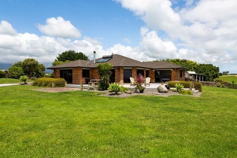 Photo of property in 267 Leith Road, Okato, New Plymouth, 4374