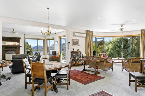 Photo of property in 40 Whakamoenga Point, Acacia Bay, Taupo, 3385