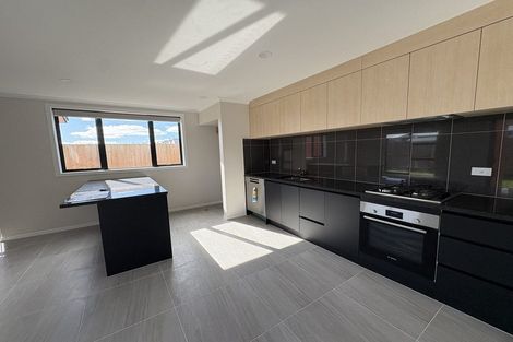 Photo of property in 2/57 Waireka Road, Rototuna North, Hamilton, 3281