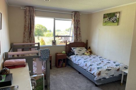 Photo of property in 6 Mclintock Street, Johnsonville, Wellington, 6037