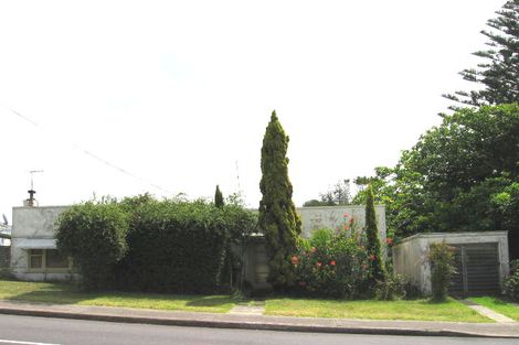 Photo of property in 19 Omana Road, Milford, Auckland, 0620