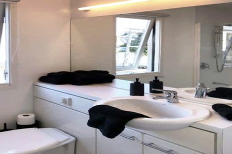 Photo of property in 1/12 Shrewsbury Street, Merivale, Christchurch, 8014