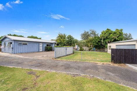 Photo of property in 64a Robinson Road, Whitianga, 3510