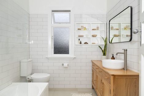 Photo of property in 36 Hinemoa Street, Spreydon, Christchurch, 8024