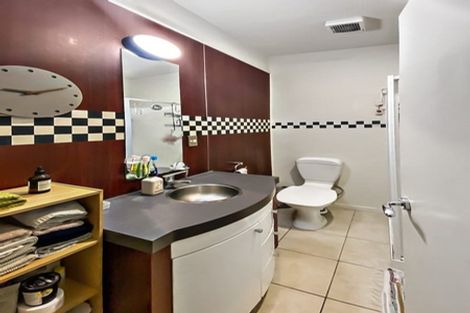 Photo of property in Greenwich Apartments, 14/3 Burton Street, Grafton, Auckland, 1010