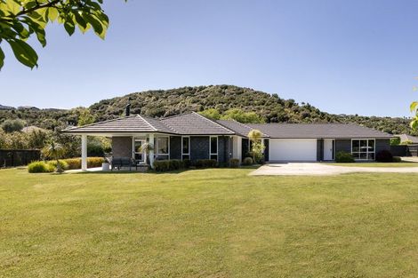 Photo of property in 266 Lakes Boulevard, Pyes Pa, Tauranga, 3112