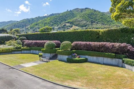 Photo of property in 52-56 Winara Avenue, Waikanae, 5036