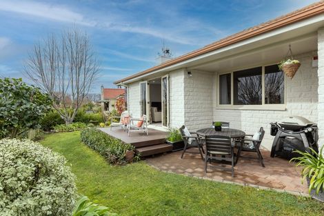 Photo of property in 8a Mchardy Street, Havelock North, 4130