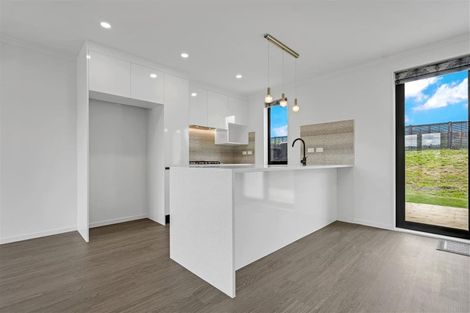 Photo of property in 1 Waipuke Street, Pokeno, 2472