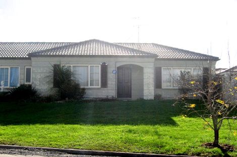 Photo of property in 37 Senator Drive, Manurewa, Auckland, 2105