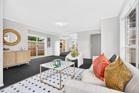Photo of property in 5 Bittern Place, Henderson, Auckland, 0610