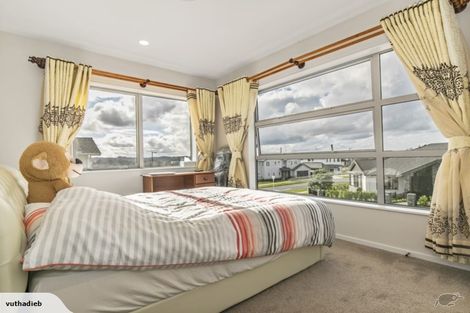 Photo of property in 20 Kingfisher Road, Silverdale, 0932