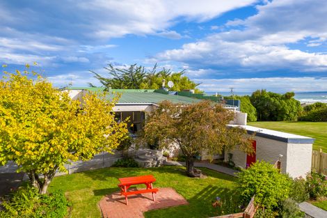 Photo of property in 8 John Street, Ocean View, Dunedin, 9035