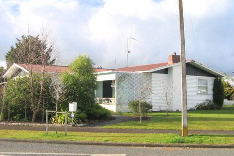 Photo of property in 15 Matthews Crescent, Melville, Hamilton, 3206