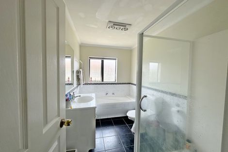 Photo of property in 9 Ali Place, Ranui, Auckland, 0612