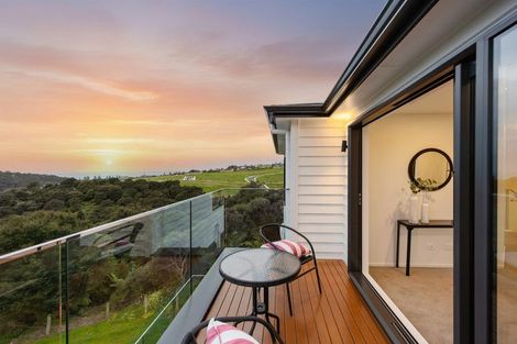 Photo of property in 14 Ringi Lane, Orewa, 0931