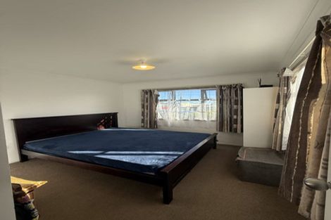 Photo of property in 47 Grove Road, Papakura, 2110