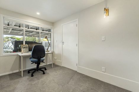 Photo of property in 4 Range Road, Swanson, Auckland, 0816
