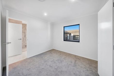 Photo of property in 8 Rathfarnham Road, Flat Bush, Auckland, 2019
