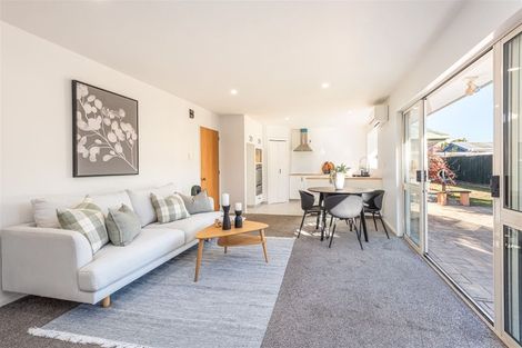 Photo of property in 45 Showgate Avenue, Sockburn, Christchurch, 8042