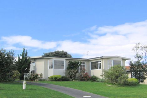 Photo of property in 63 Pitau Road, Mount Maunganui, 3116