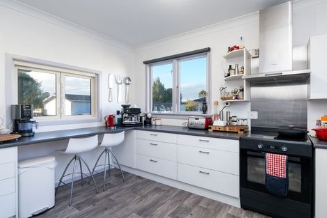 Photo of property in 490 Tay Street, Hawthorndale, Invercargill, 9810
