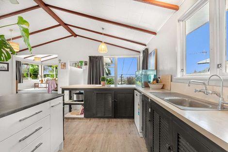 Photo of property in 75 Mallard Drive, Selwyn Heights, Rotorua, 3015