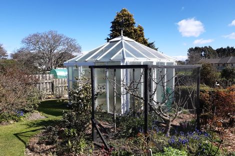 Photo of property in 68 Awamoa Road, Holmes Hill, Oamaru, 9401